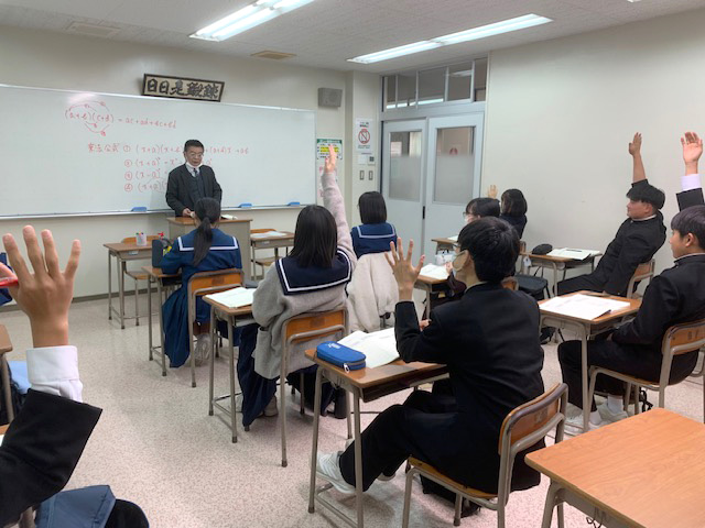 昴 桜ヶ丘校教室風景